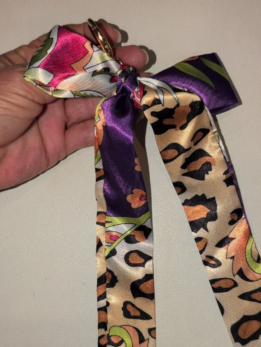 Silk-Feel Purple Leopard Print Ribbon Keychain Scarf Twilly